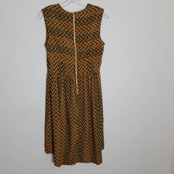 Honey Punch Women's Dress sleeveless high los hem casual wear Size M - Picture 3 of 3